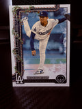 Yoshinobu — Los Angeles Dodgers