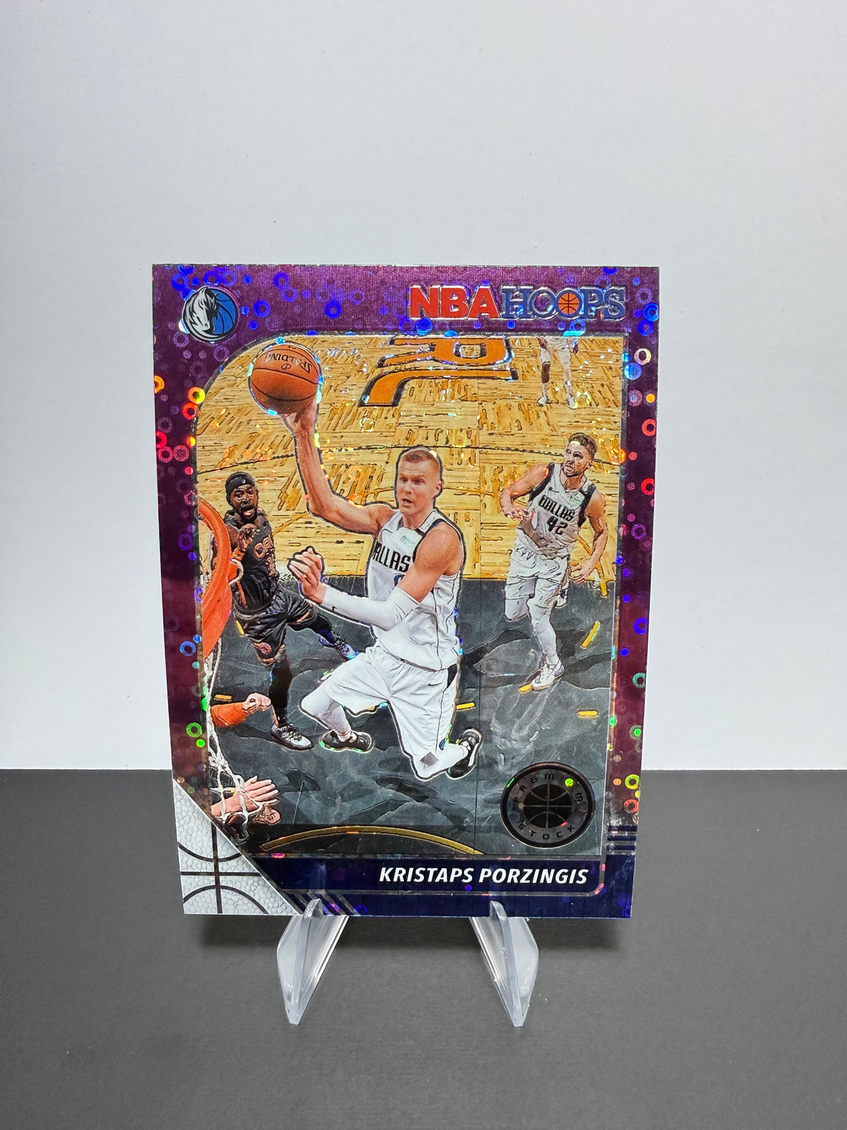 2019-20 Hoops Kristaps Porzingis — Dallas Mavericks