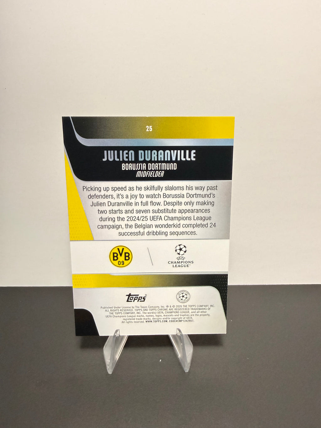 Topps Julien Duranville — Borussia Dortmund — back